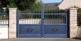 Portail battant aluminium classic